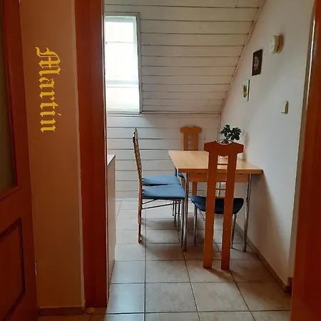 At Gostilna Martin Apartment *