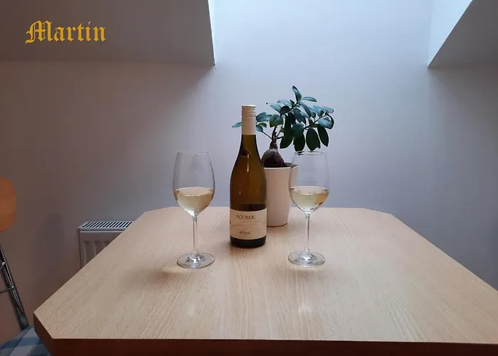 At Gostilna Martin アパート